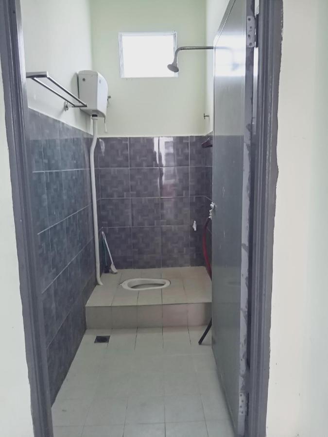 Homestay Wan Z Kuala Terengganu Luaran gambar