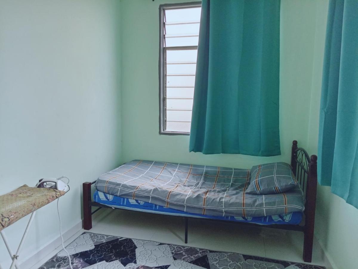 Homestay Wan Z Kuala Terengganu Luaran gambar