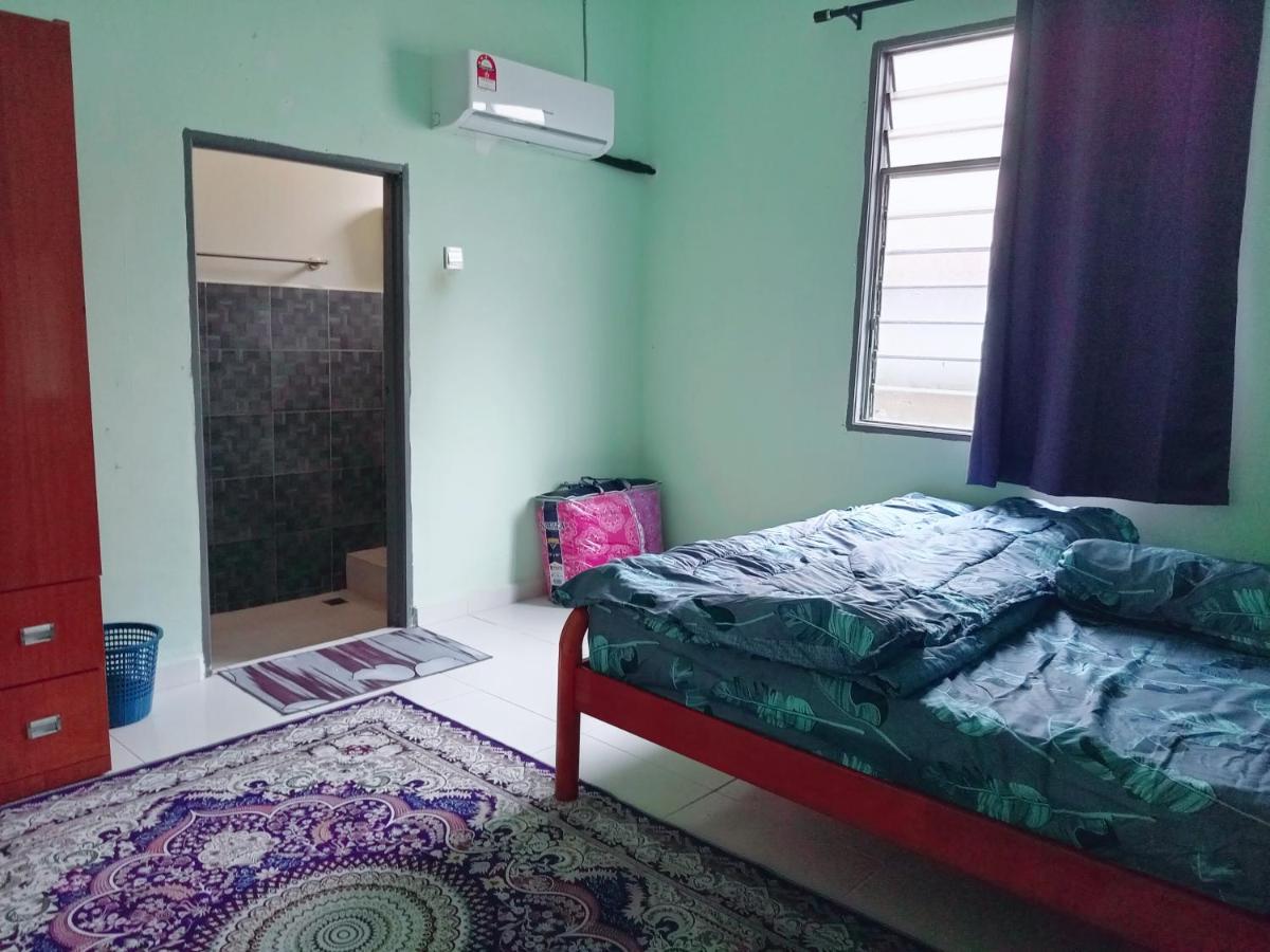 Homestay Wan Z Kuala Terengganu Luaran gambar
